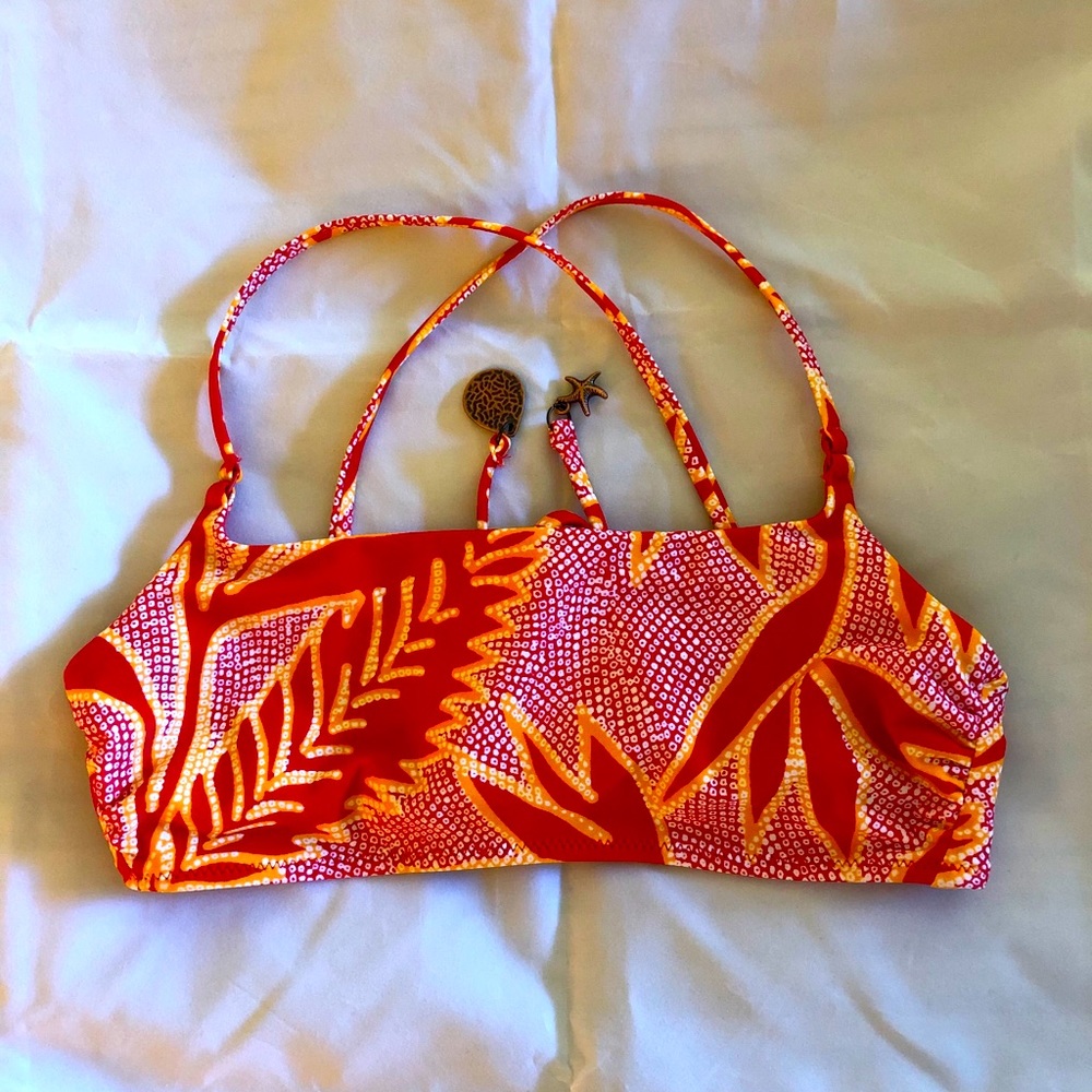 AERIE really CUTE bikini top 🧡❤️